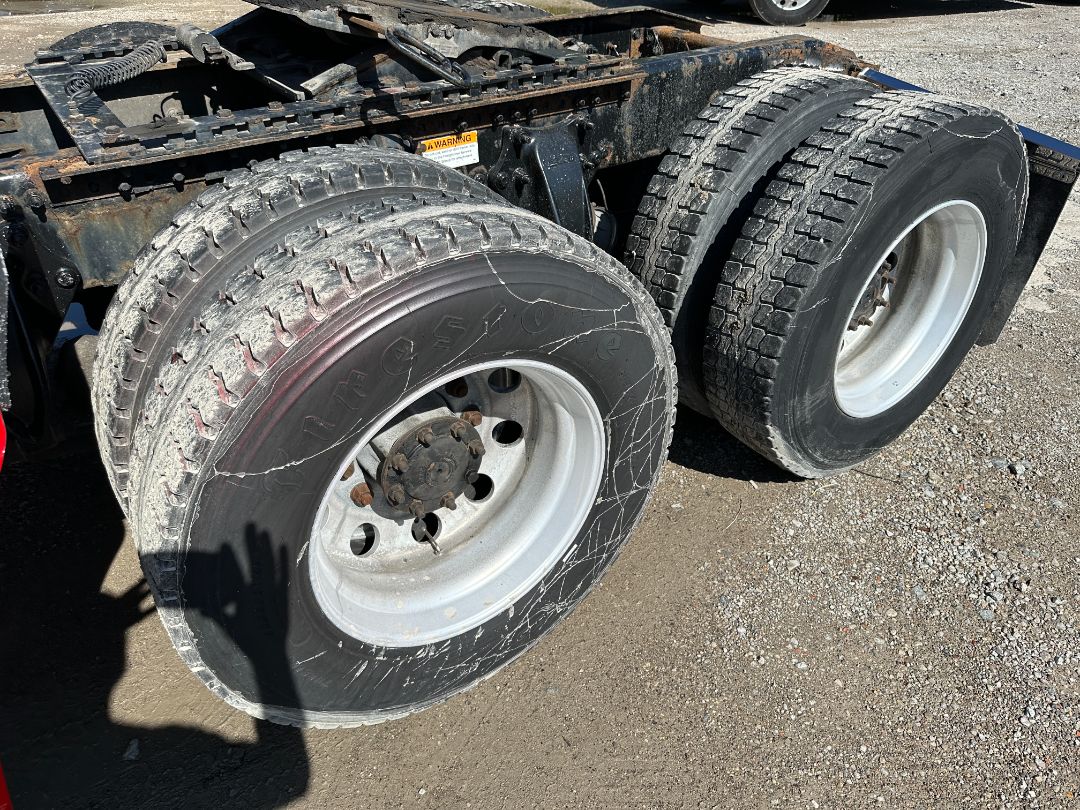 2015 FREIGHTLINER Coronado 132 - Image 21